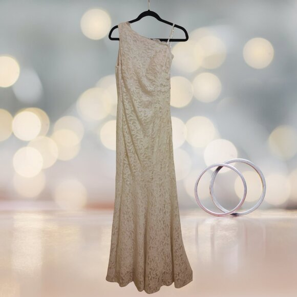 DB Studio One Shoulder Wedding Dress NWT Size 8 - Picture 1 of 6